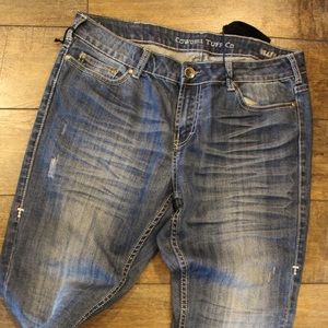 Cowgirl Tuff jeans (W32/L31) NWT